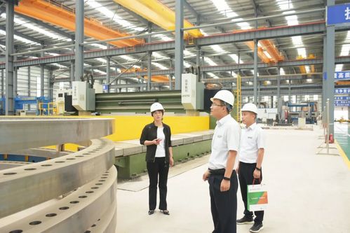 服務(wù) 三重 建設(shè) 助推實(shí)體發(fā)展